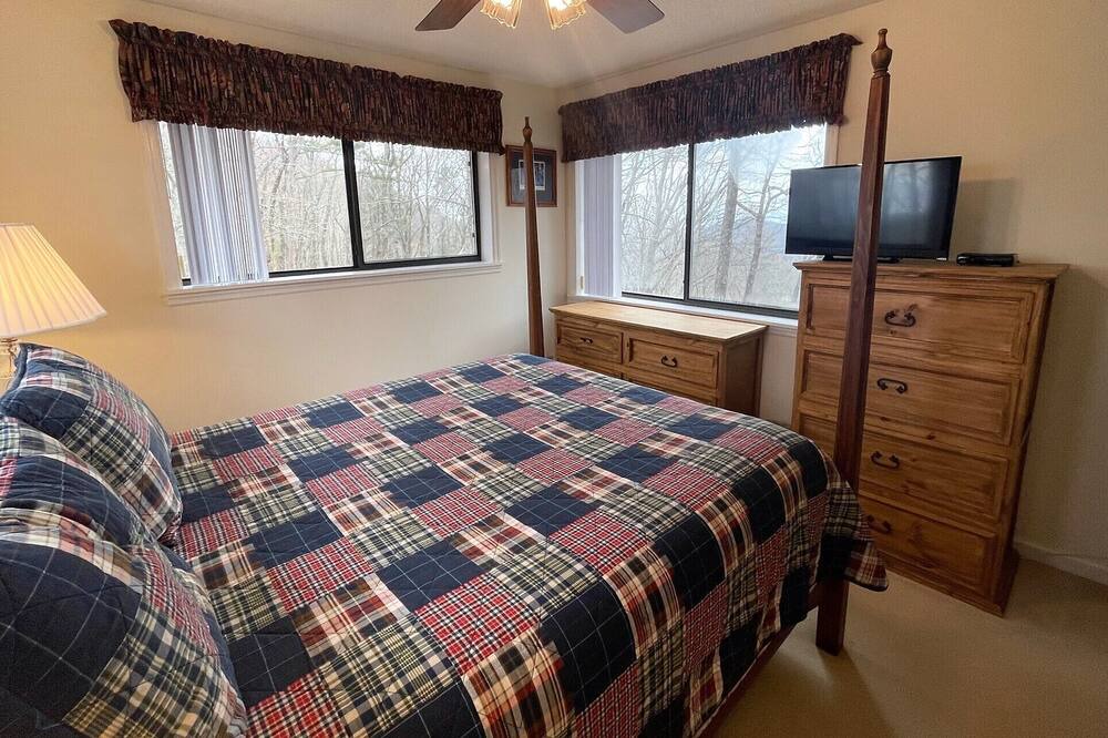 Photo of Bedroom in Unaka