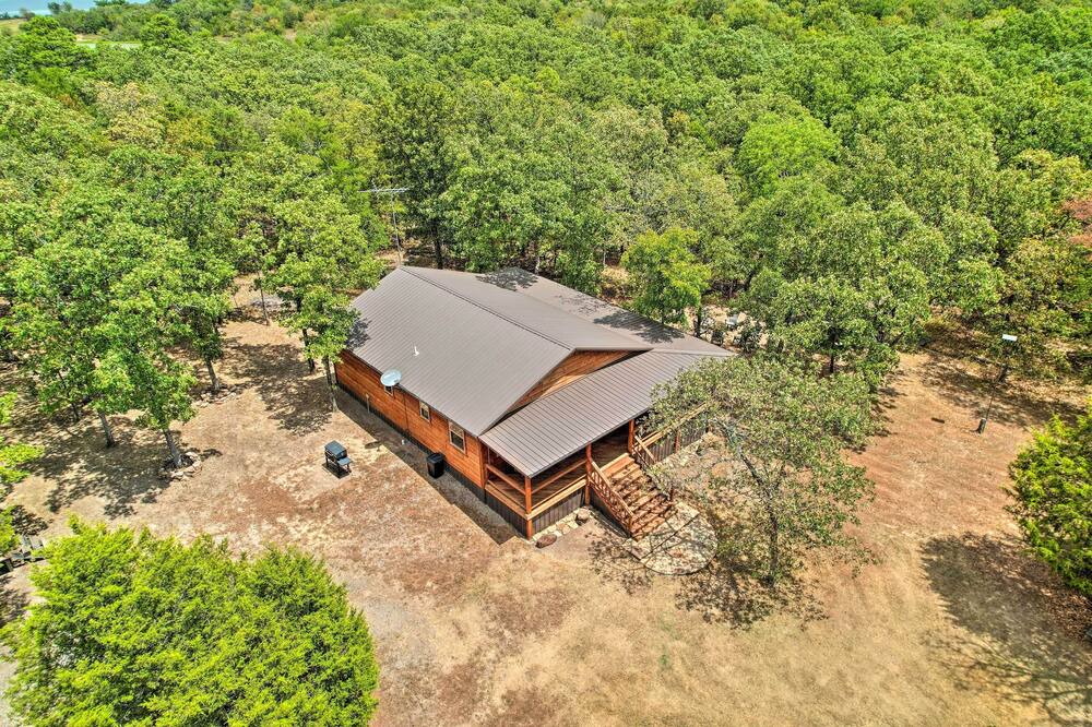 Photo of Outdoor in Clayton