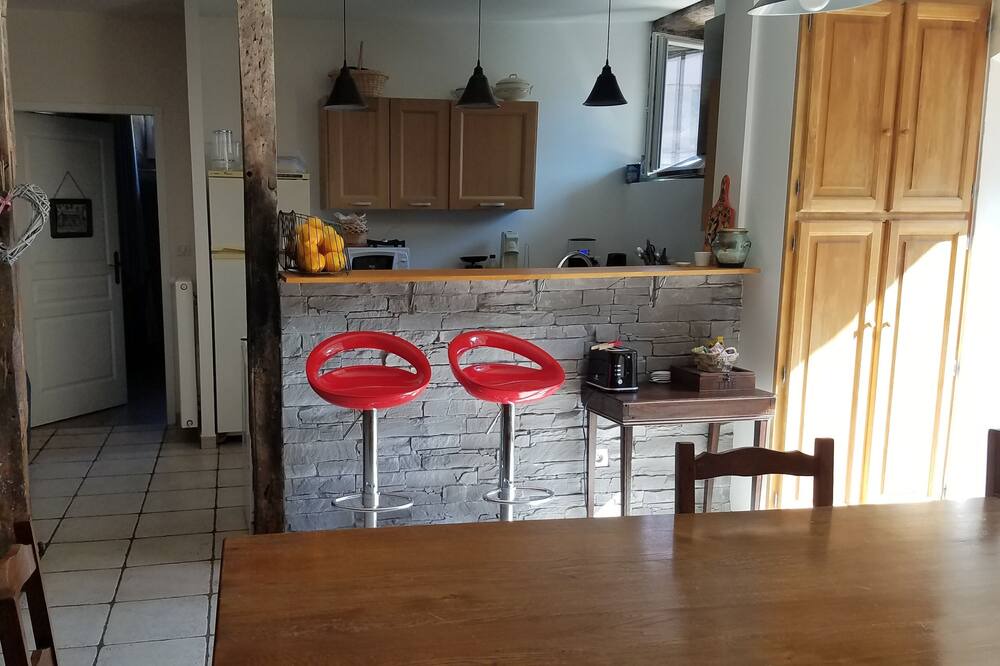 Photo of Kitchen in Desertines