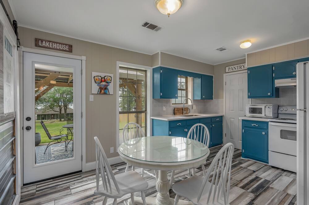 Photo of Kitchen in Homer