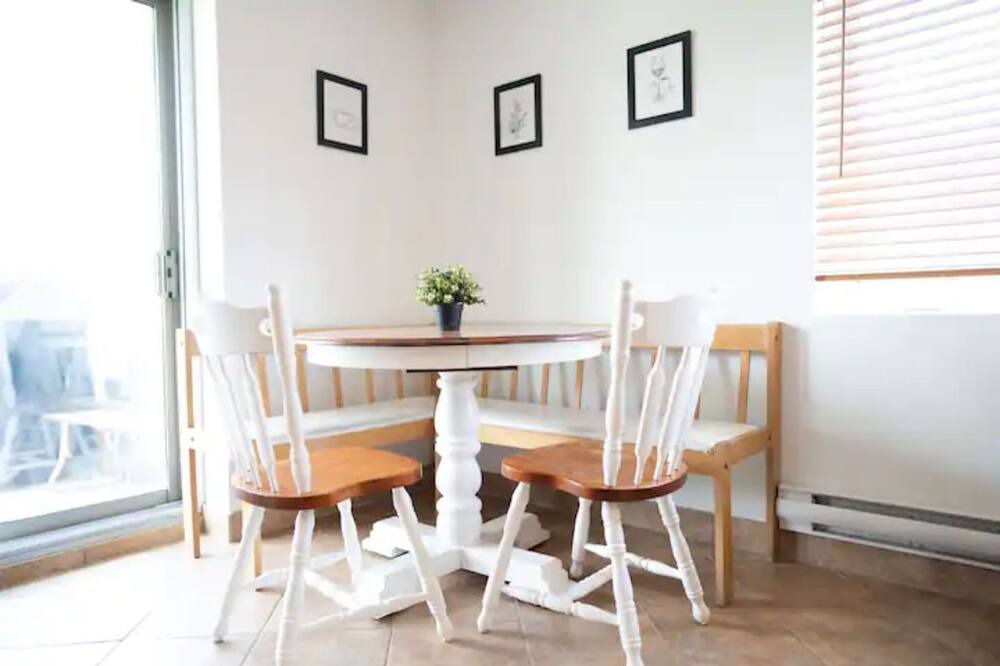 Photo of Kitchen in Notre-Dame-de-la-Merci