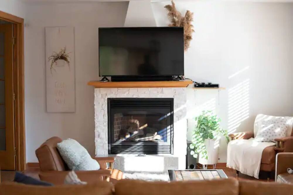 Photo of Livingroom in Notre-Dame-de-la-Merci