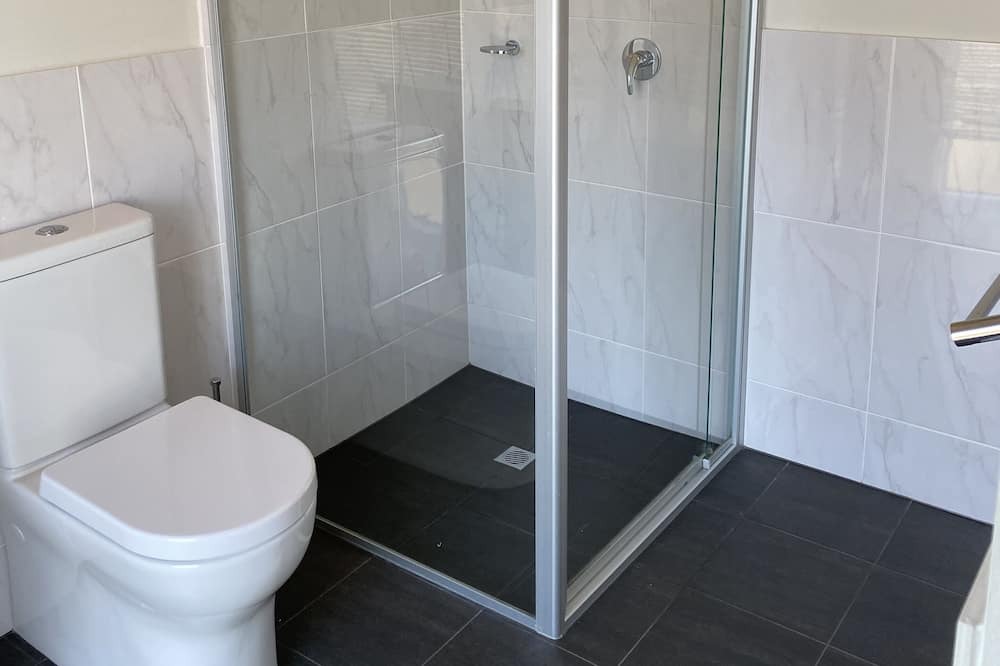 Photo of Bathroom in Seymour