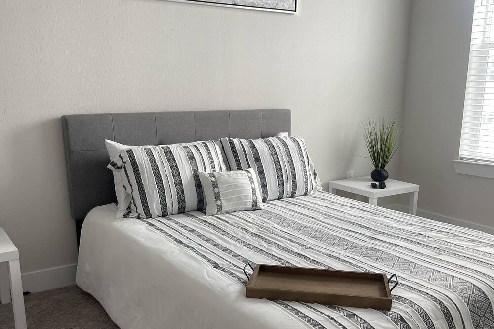 Photo of Bedroom in Cityplace