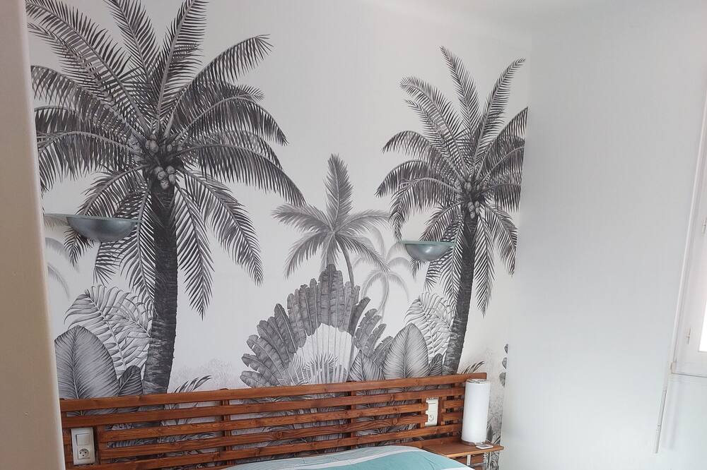 Photo of Bedroom in Saint-Nazaire