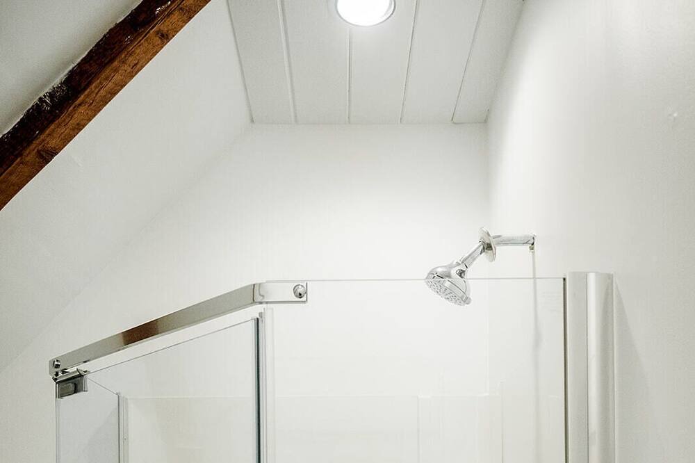 Photo of Bathroom in St. Andrews