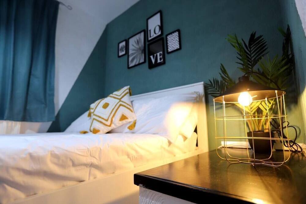 Photo of Bedroom in Cradley