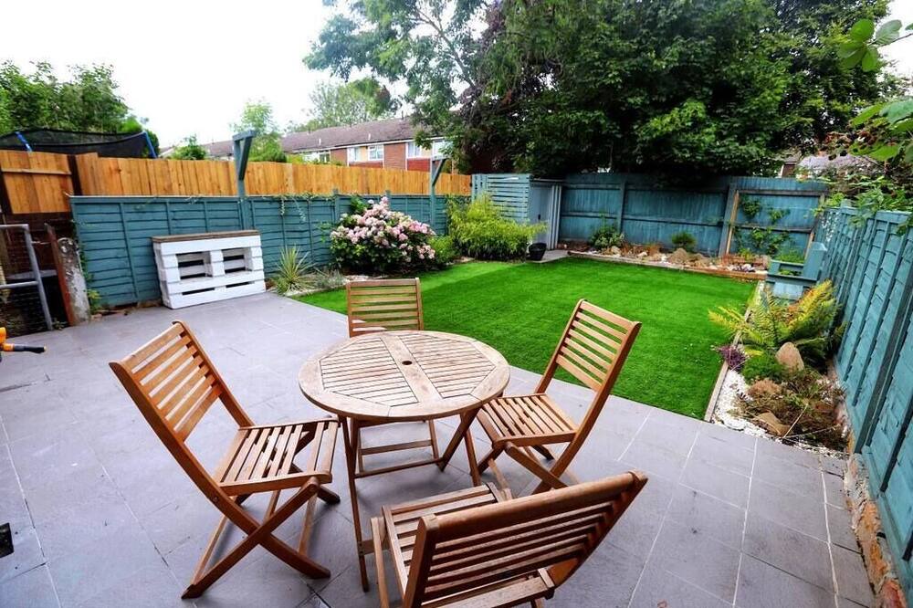 Photo of Outdoor in Cradley