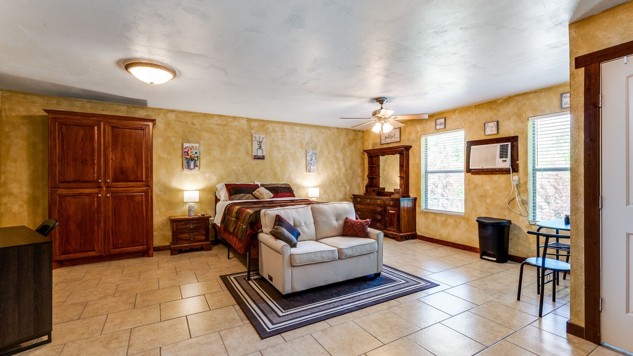 Photo of Bedroom in Azle