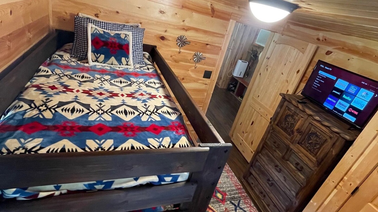 Photo of Bedroom in Burkeville