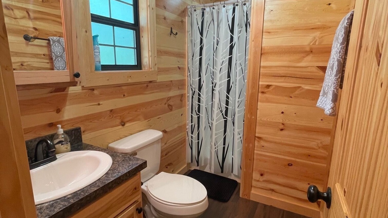 Photo of Bathroom in Burkeville