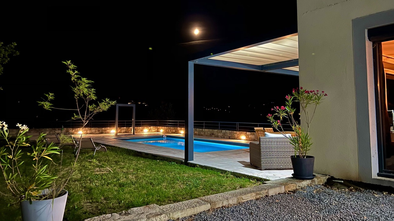 Photo of Outdoor in Chassagnes