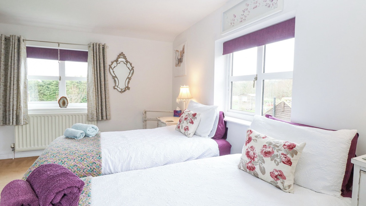 Photo of Others in Hickling