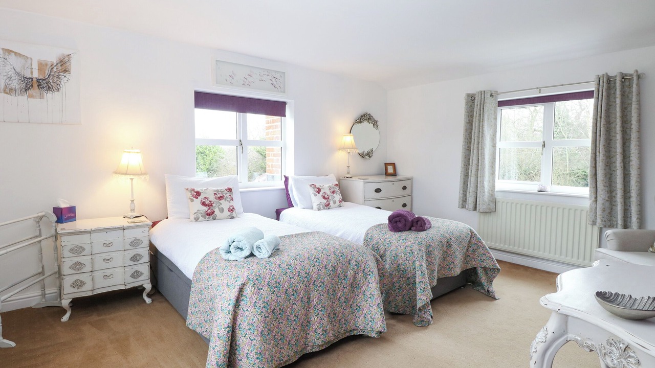 Photo of Others in Hickling