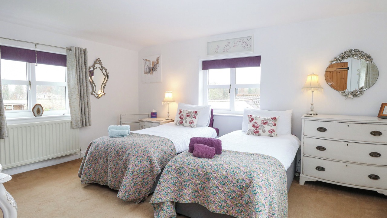 Photo of Others in Hickling