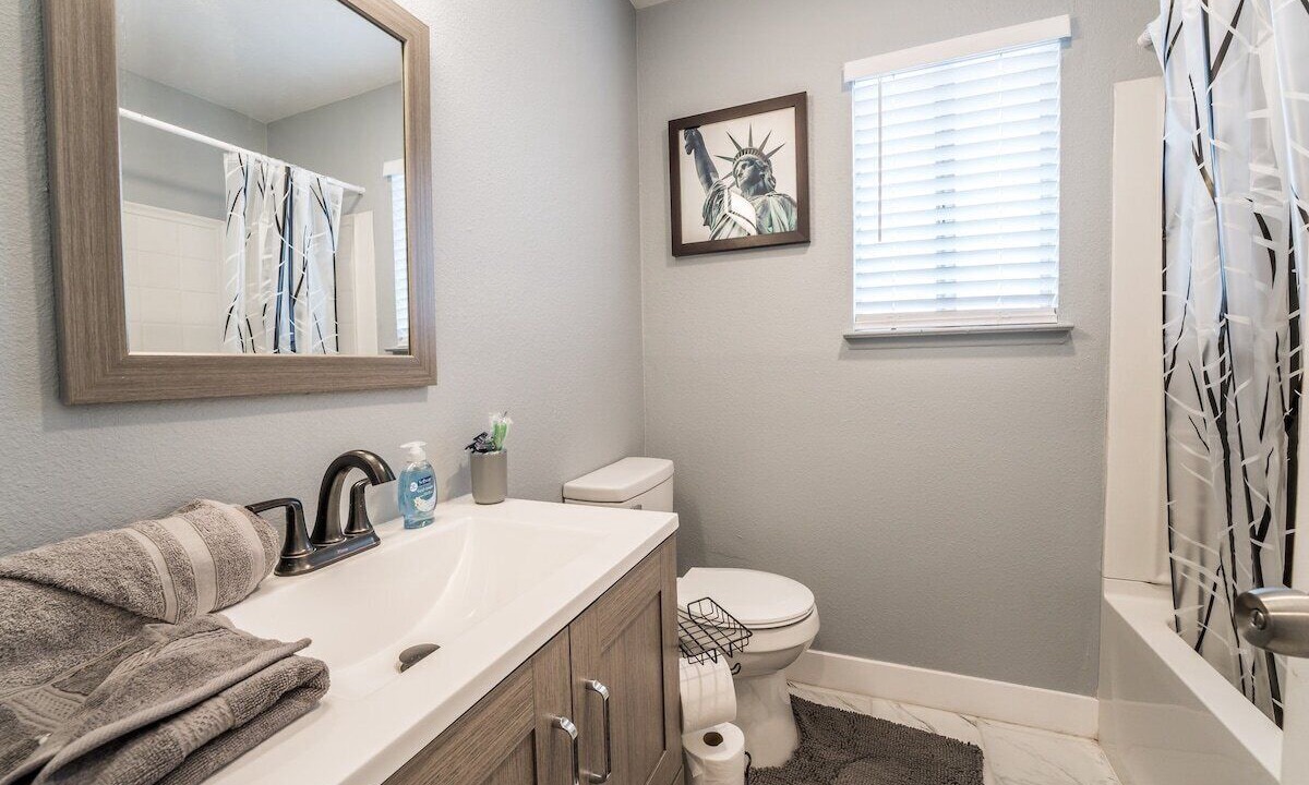 Photo of Bathroom in Sunrise Manor