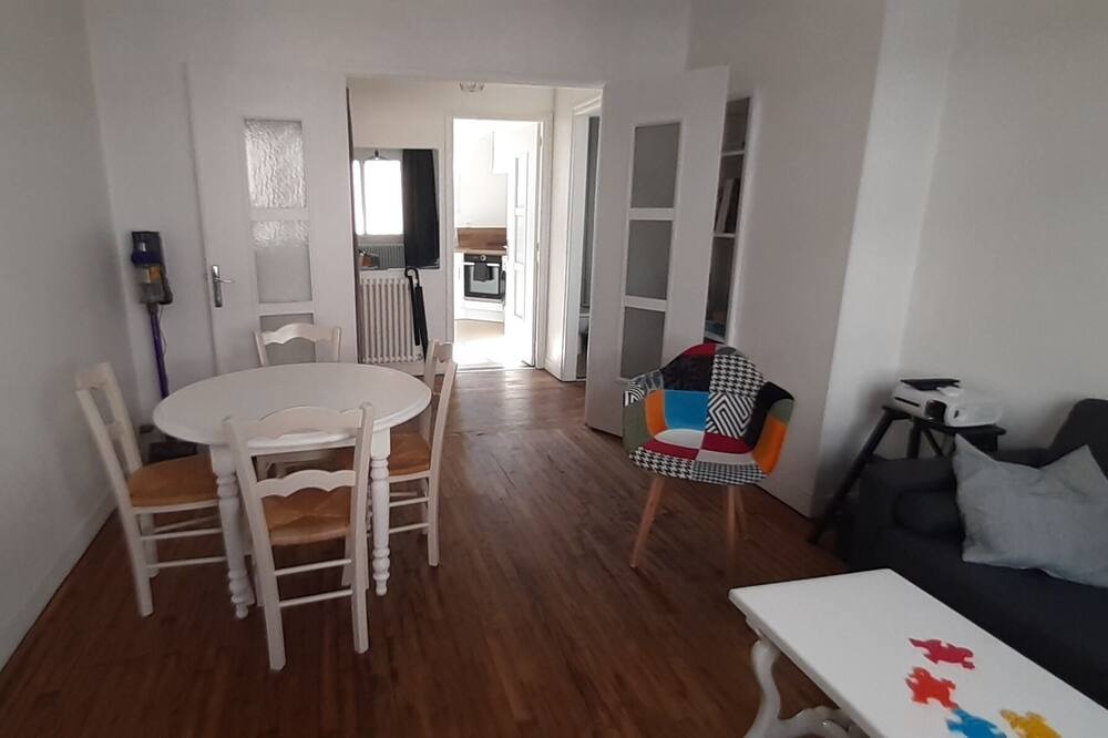 Photo of Livingroom in Saint-Helier