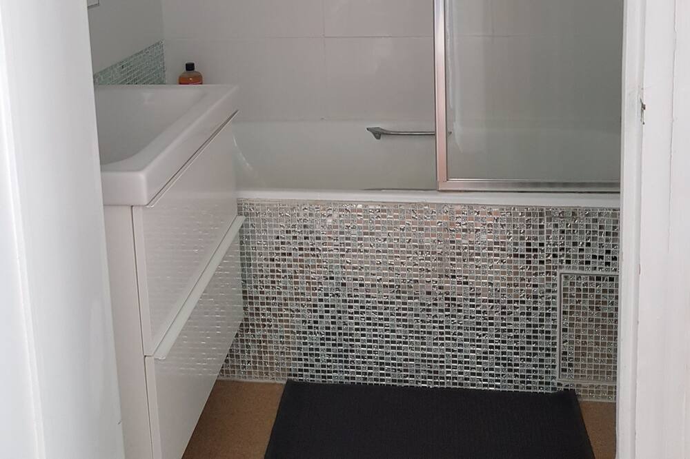 Photo of Bathroom in Saint-Helier