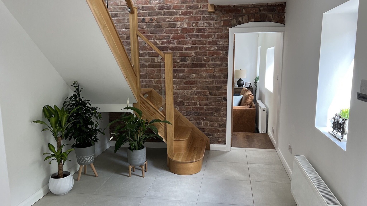 Photo of Others in Wimbolds Trafford