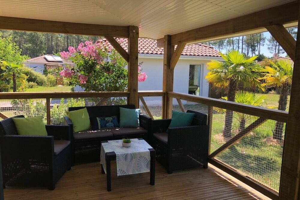 Photo of Patio Balcony in Lit-et-Mixe