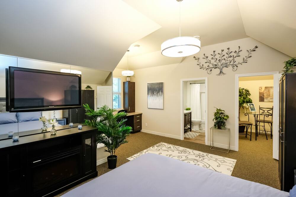 Photo of Bedroom in LaSalle