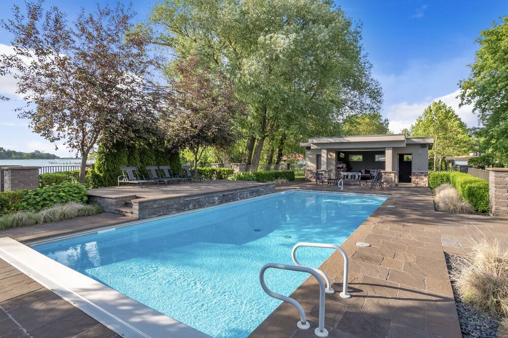 Photo of Outdoor in LaSalle