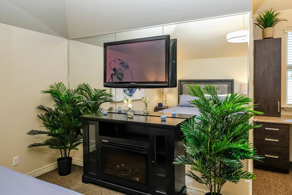 Photo of Bedroom in LaSalle