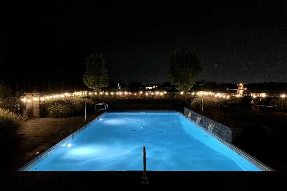Photo of Outdoor in LaSalle