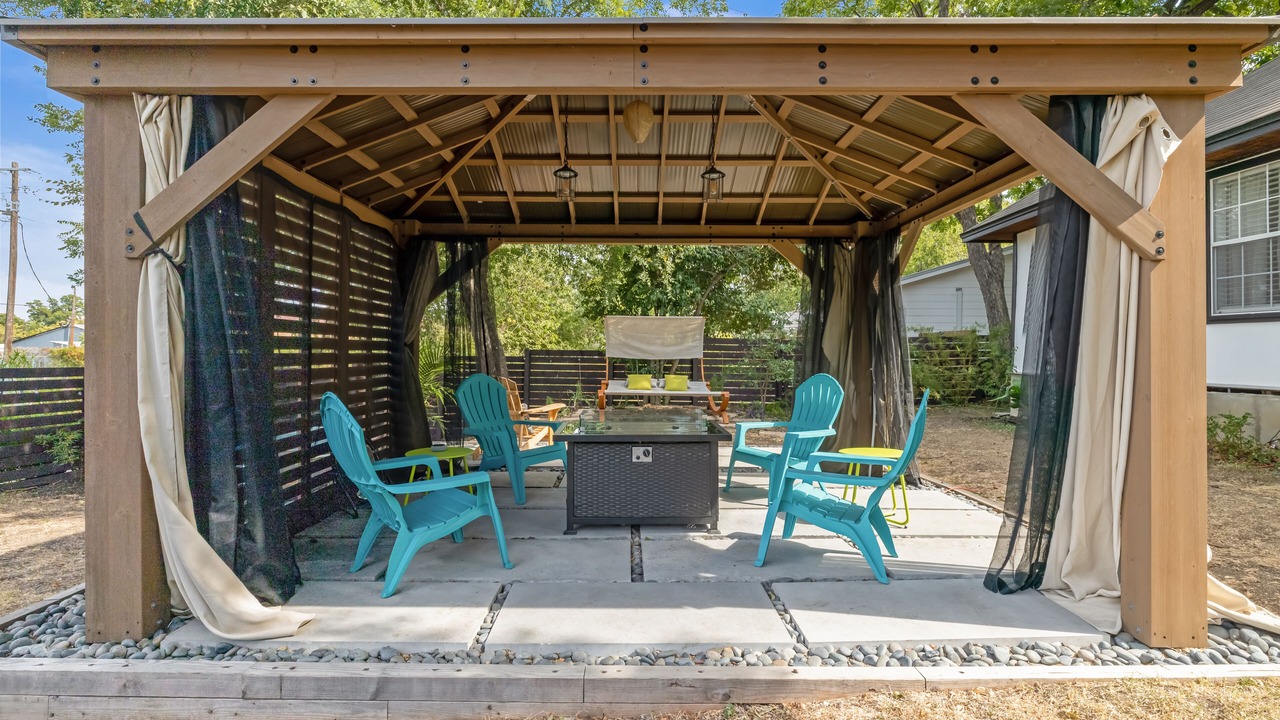 Photo of Outdoor in Rosewood