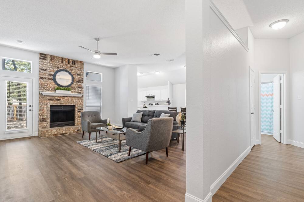 Photo of Livingroom in Azle
