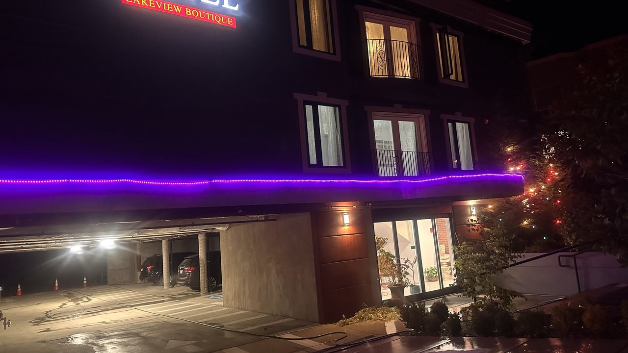 Photo of Outdoor in Central Houghton