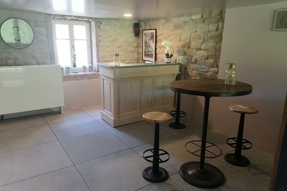 Photo of Kitchen in Belmont-sur-Buttant