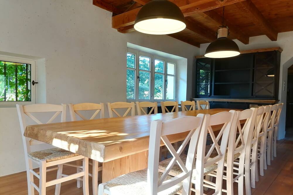 Photo of Kitchen in Belmont-sur-Buttant