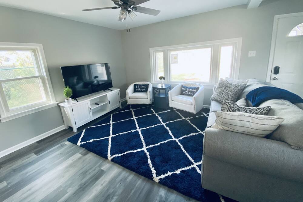 Photo of Livingroom in Wood Dale