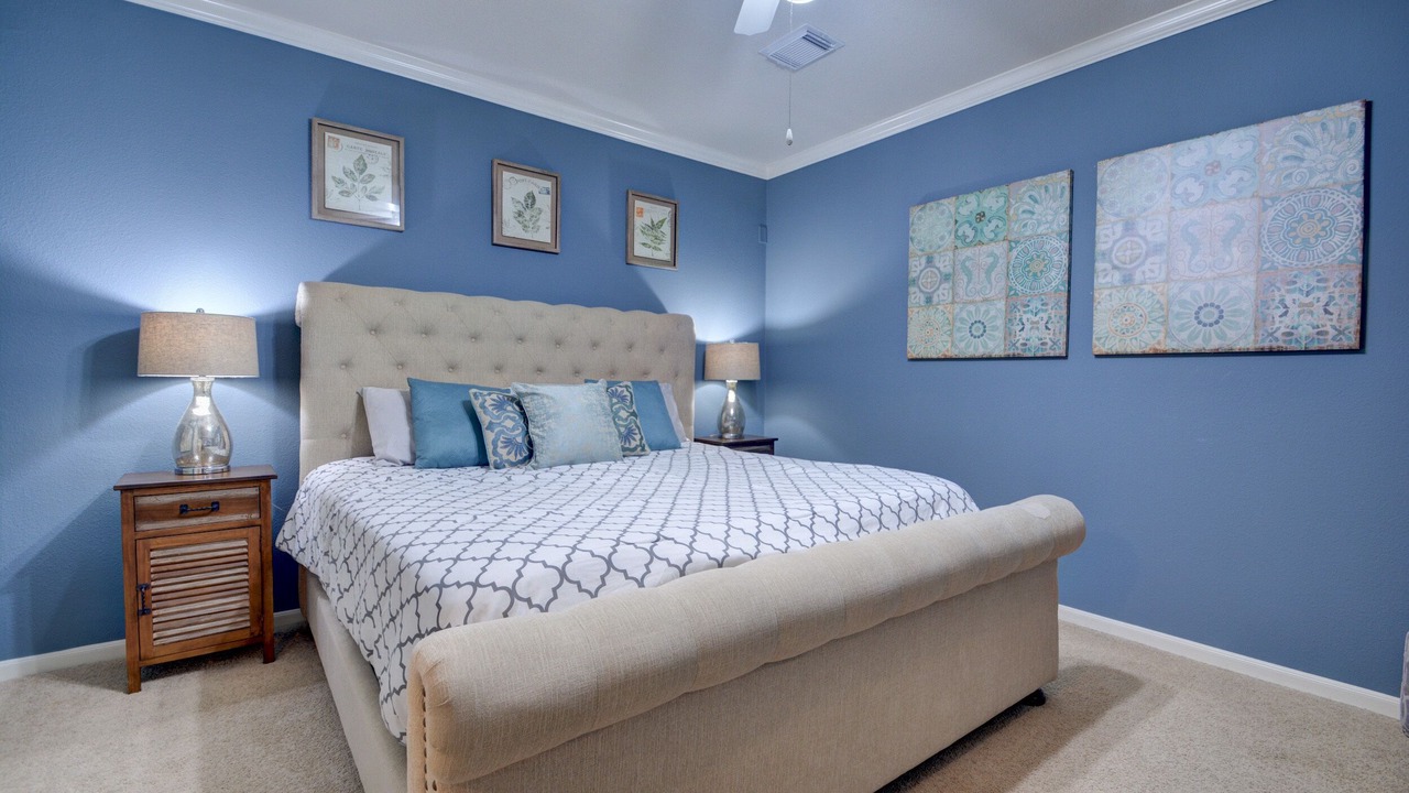 Photo of Bedroom in Alden Bridge
