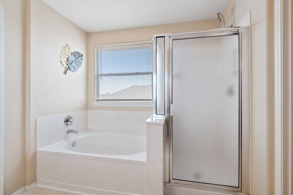Photo of Bathroom in Manor
