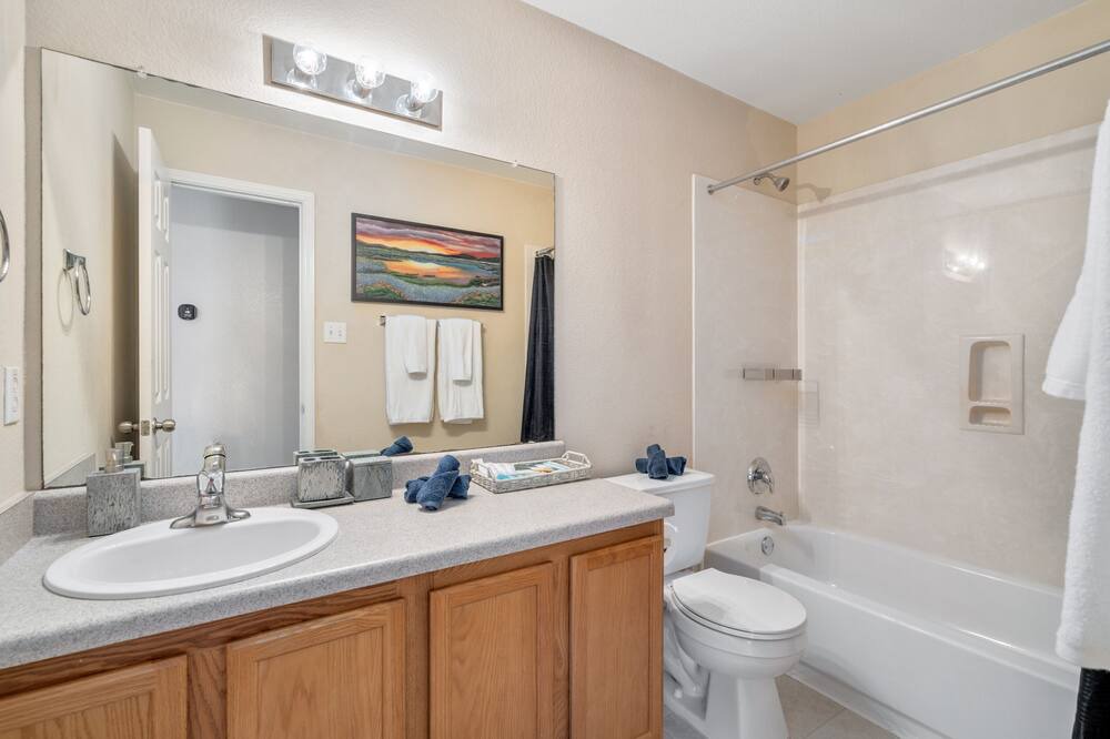 Photo of Bathroom in Manor