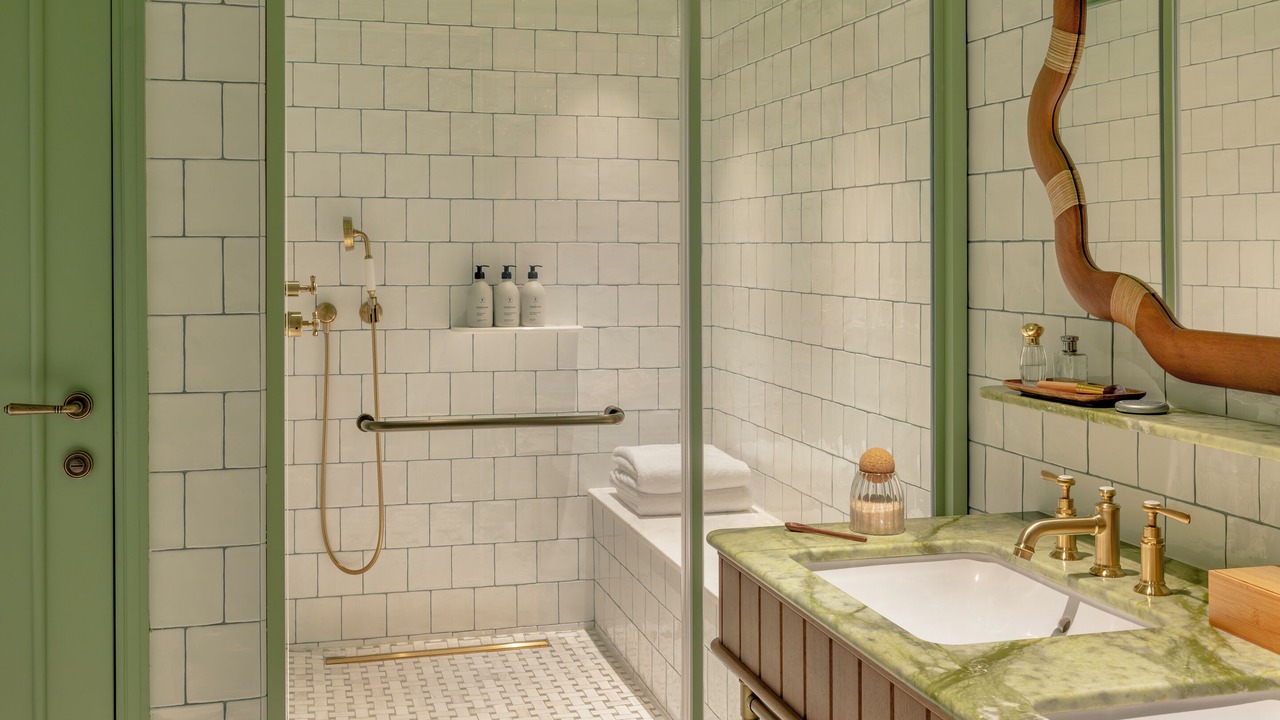 Photo of Bathroom in Quartier du Faubourg-Montmartre