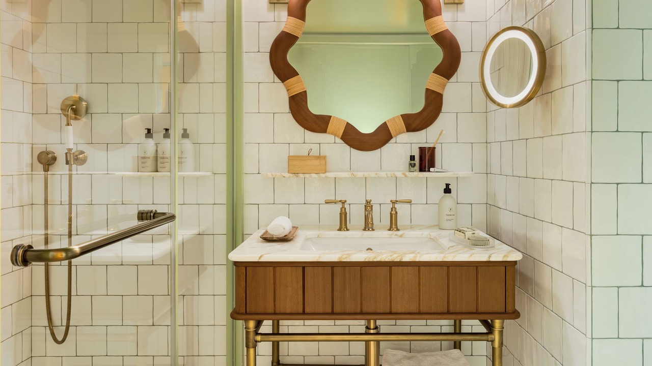 Photo of Bathroom in Quartier du Faubourg-Montmartre