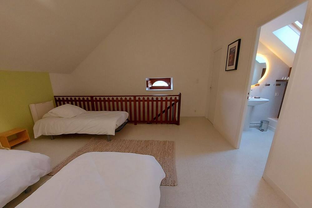 Photo of Bedroom in Saint-Sulpice