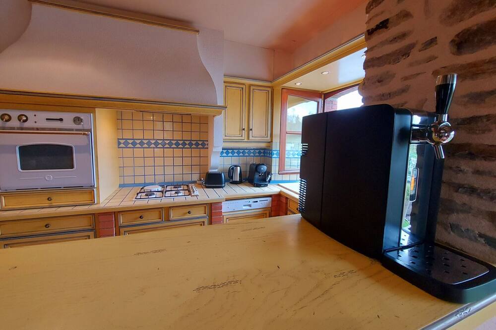 Photo of Kitchen in Saint-Sulpice