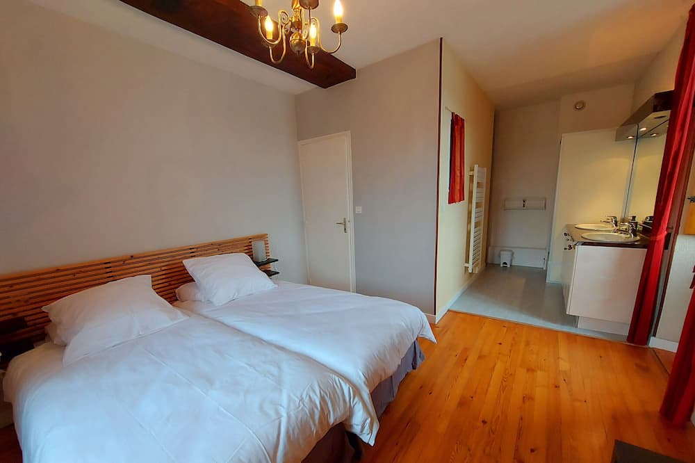 Photo of Bedroom in Saint-Sulpice
