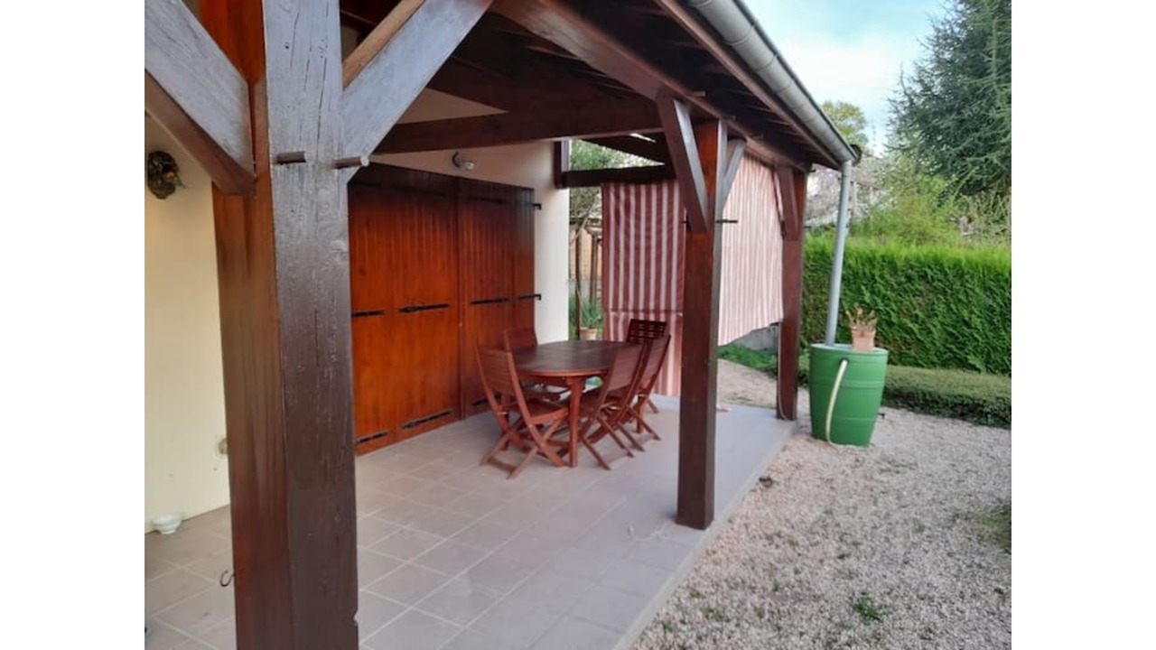 Photo of Patio Balcony in Saint-Yorre