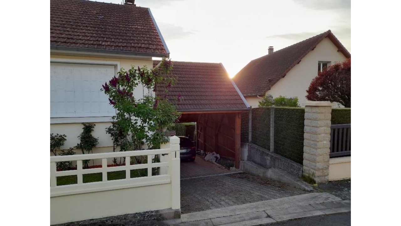 Photo of Outdoor in Saint-Yorre