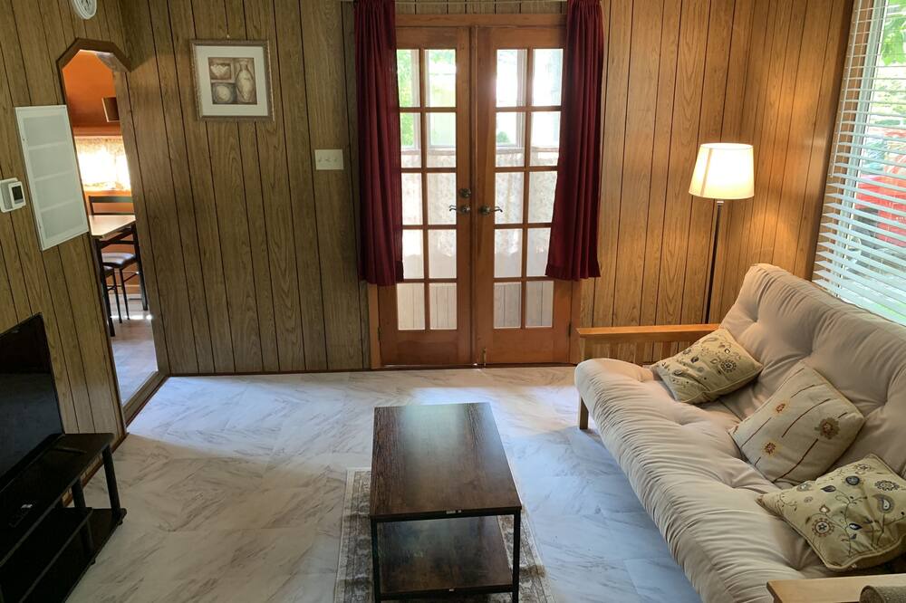 Photo of Livingroom in Caseville