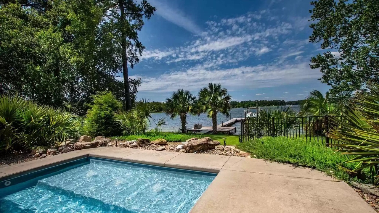 Photo of Outdoor in Chapin