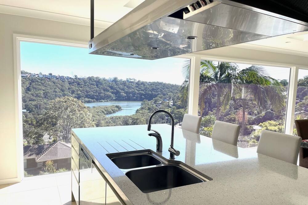 Photo of Others in Bonnet Bay