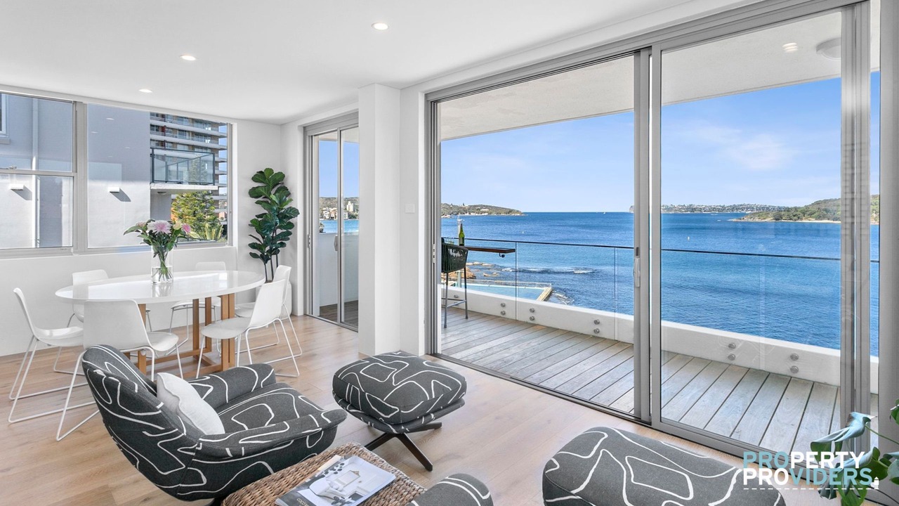 Photo of Others in Fairlight