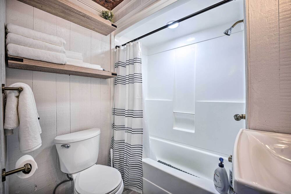 Photo of Bathroom in Osceola