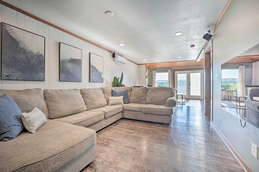 Photo of Bedroom in Osceola